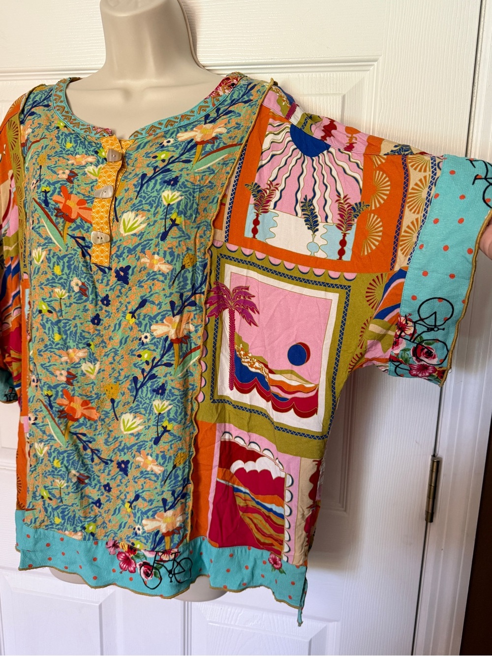 John Mark 100% Rayon Boho Floral Patchwork Tunic Summer Top / Size Large - Picture 5 of 9